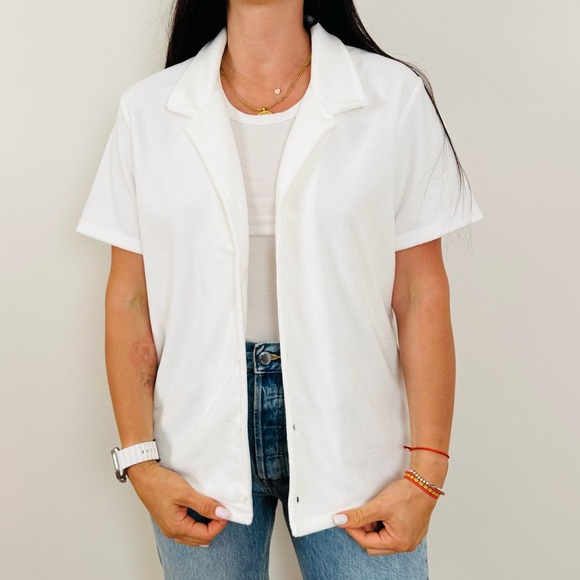 Aritzia Tna Newcastle Shirt Terrycloth polo button down short sleeve - Picture 4 of 10